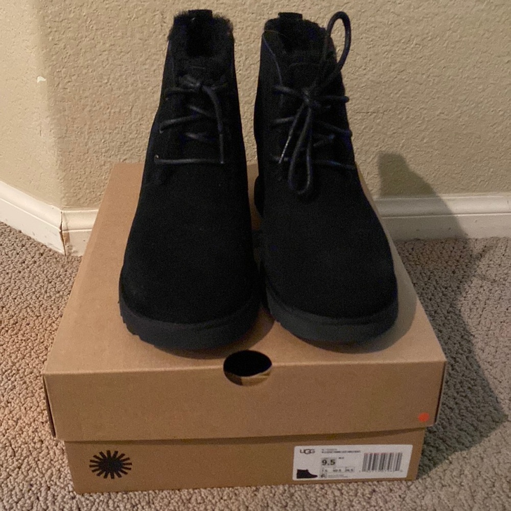 New Black comfortable Uggs